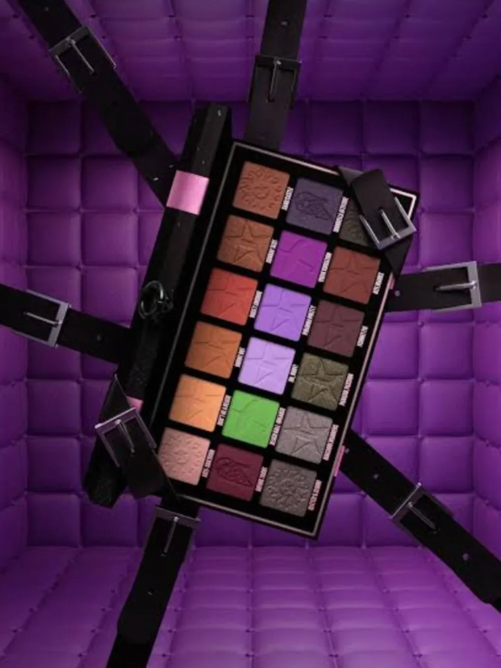 GOTHIC BEACH Artistry Palette (BNWOB)